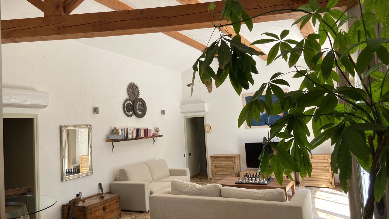 Photo of Livingroom in Saint-Cezaire-sur-Siagne