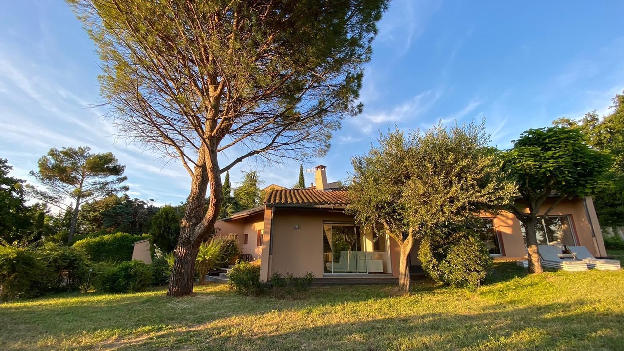 Photo of Outdoor in Etoile-sur-Rhone