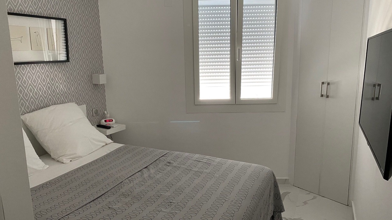 Photo of Bedroom in Juan-les-Pins