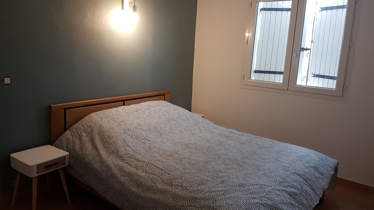 Photo of Bedroom in Roquemaure
