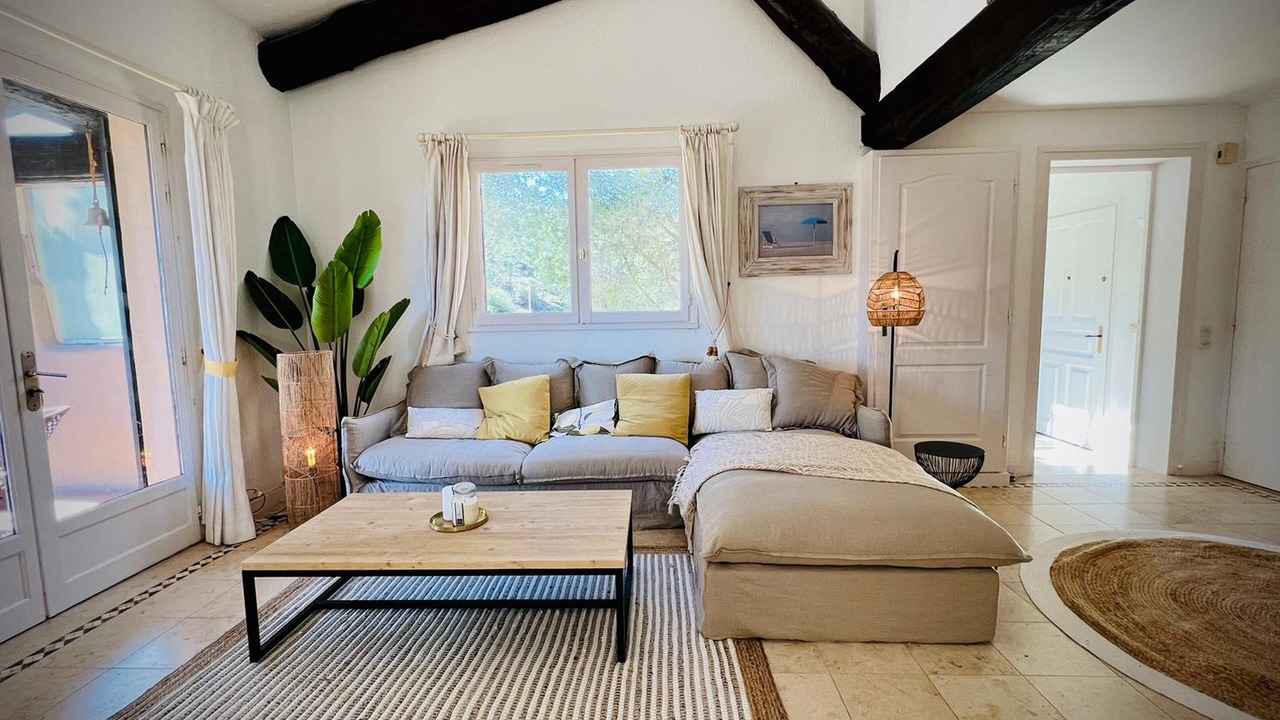 Photo of Livingroom in Theoule-sur-Mer