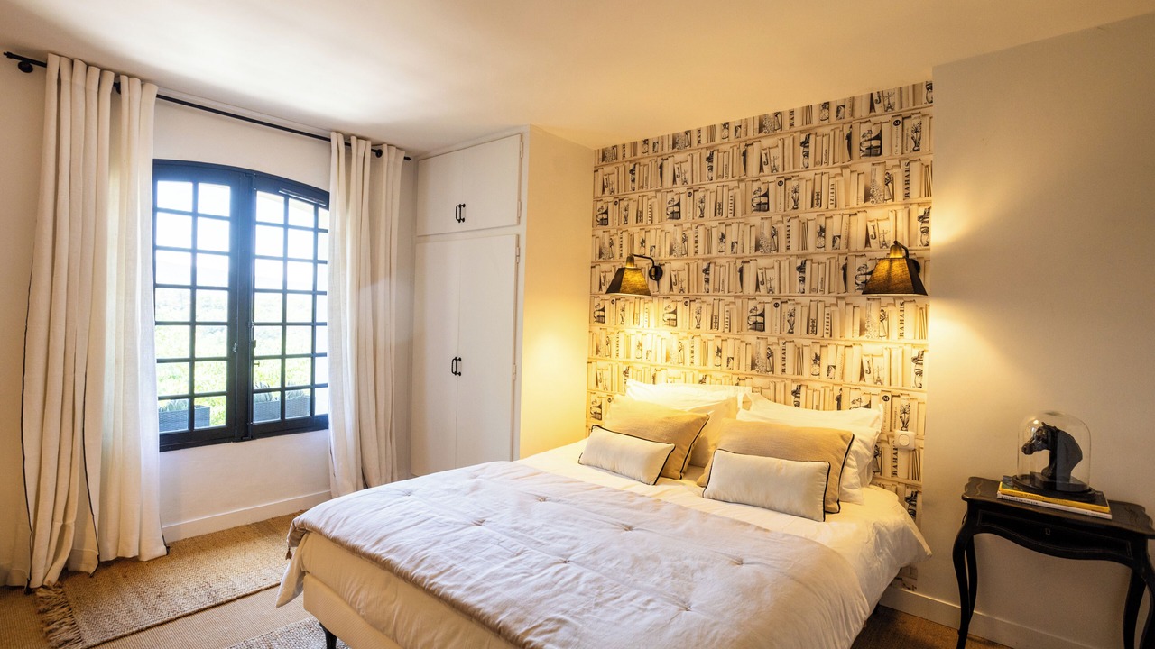 Photo of Bedroom in Menerbes