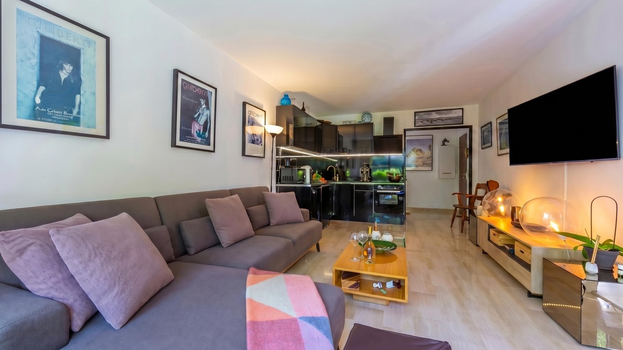 Photo of Livingroom in Fabron