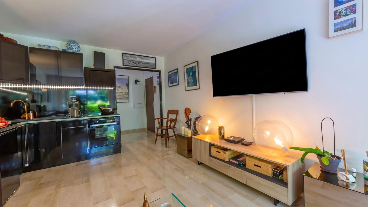 Photo of Livingroom in Fabron