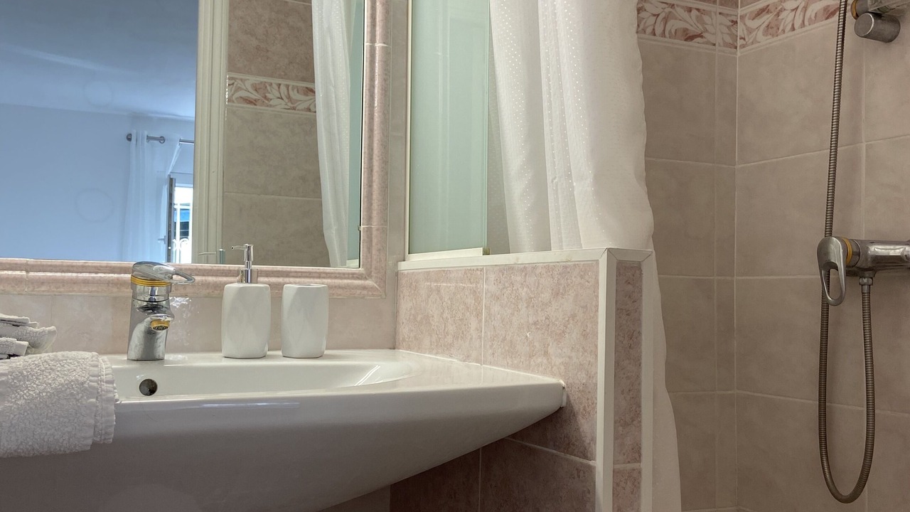 Photo of Bathroom in Antibes City Centre