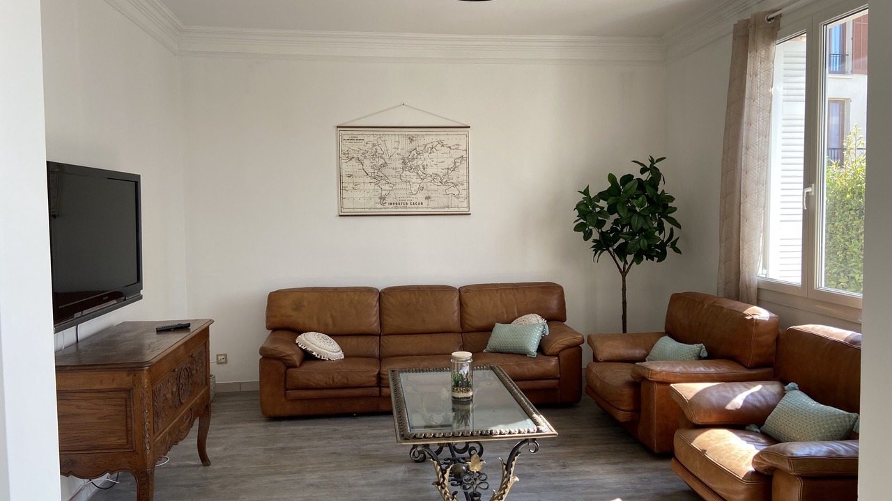Photo of Livingroom in Antibes City Centre