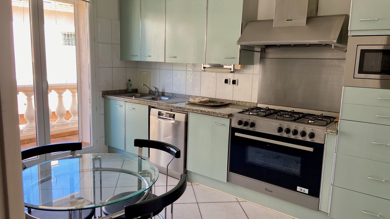 Photo of Kitchen in Antibes City Centre
