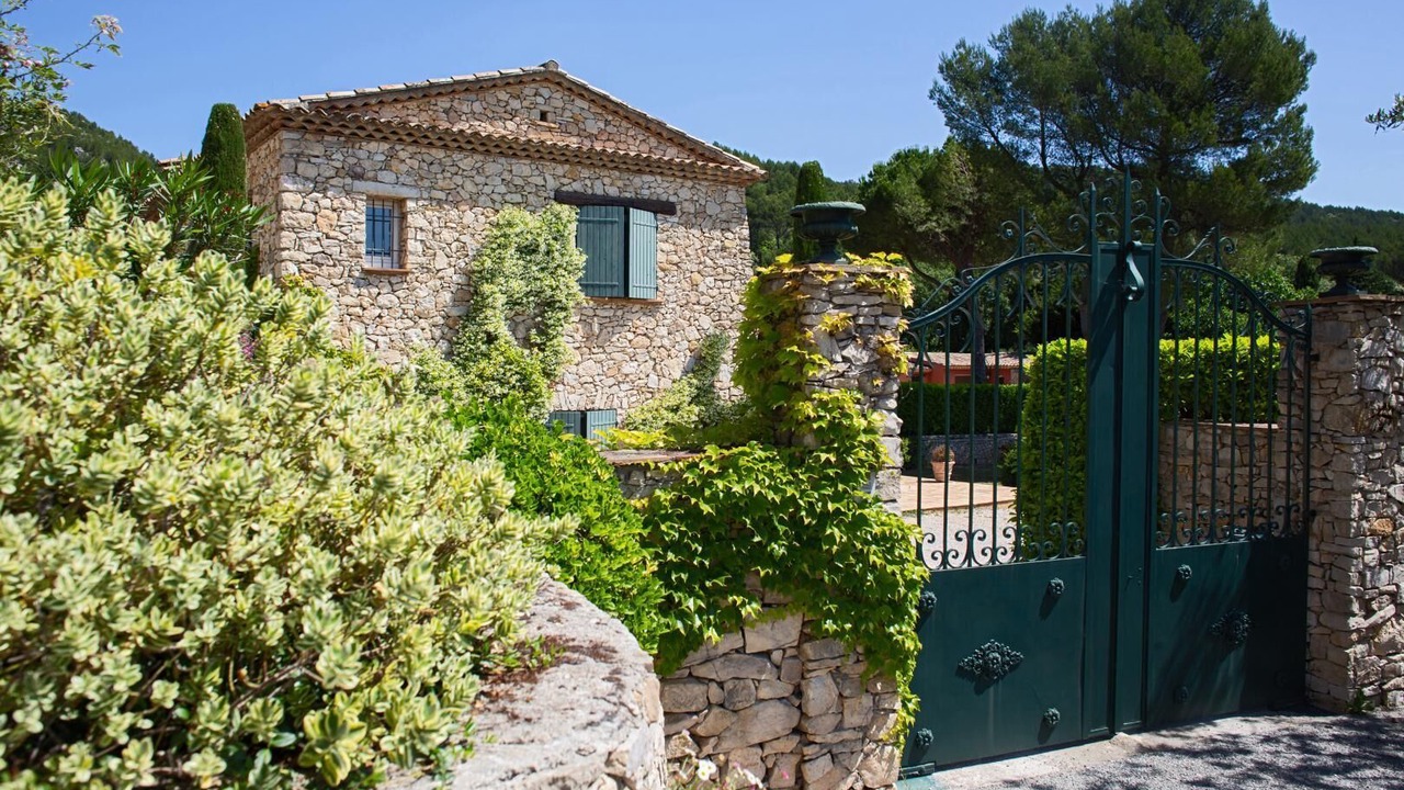 Photo of Outdoor in La Roquebrussanne