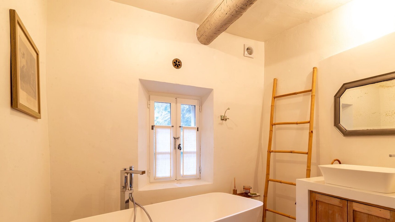 Photo of Bathroom in Bonnieux
