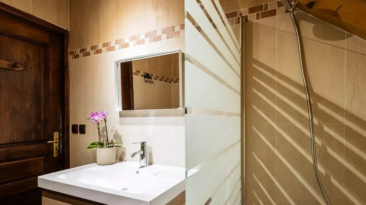 Photo of Bathroom in Valloire