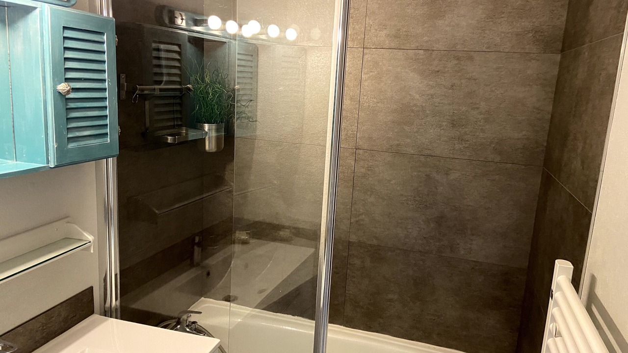 Photo of Bathroom in Barcelonnette