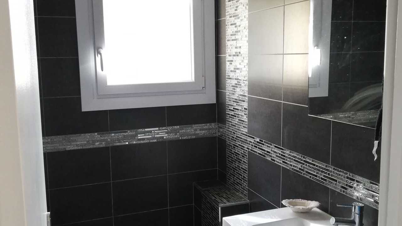 Photo of Bathroom in Boulouris-sur-Mer