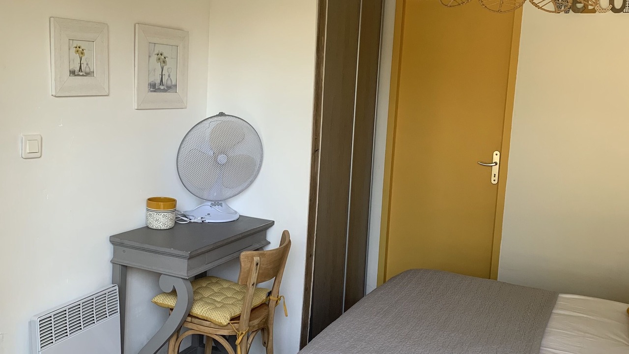 Photo of Bedroom in Eygalieres