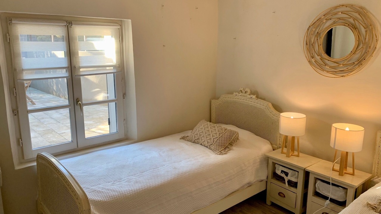 Photo of Bedroom in Eygalieres