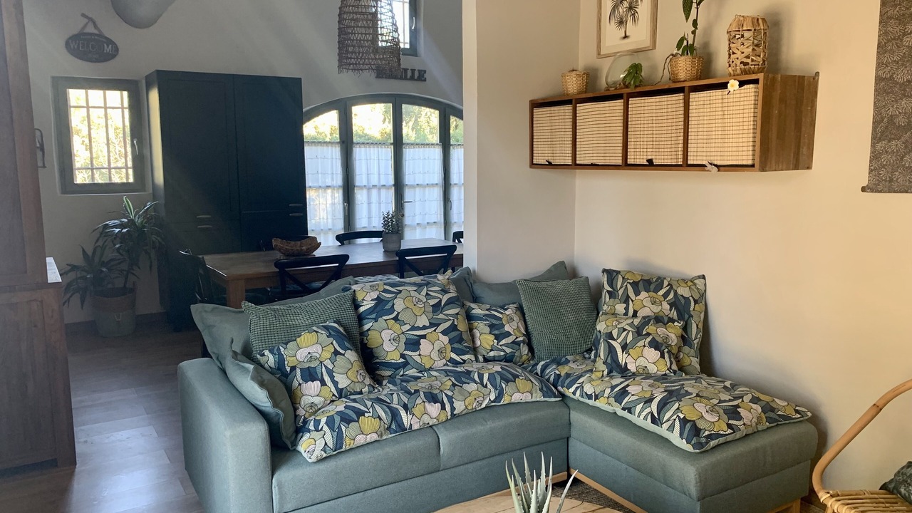 Photo of Livingroom in Eygalieres