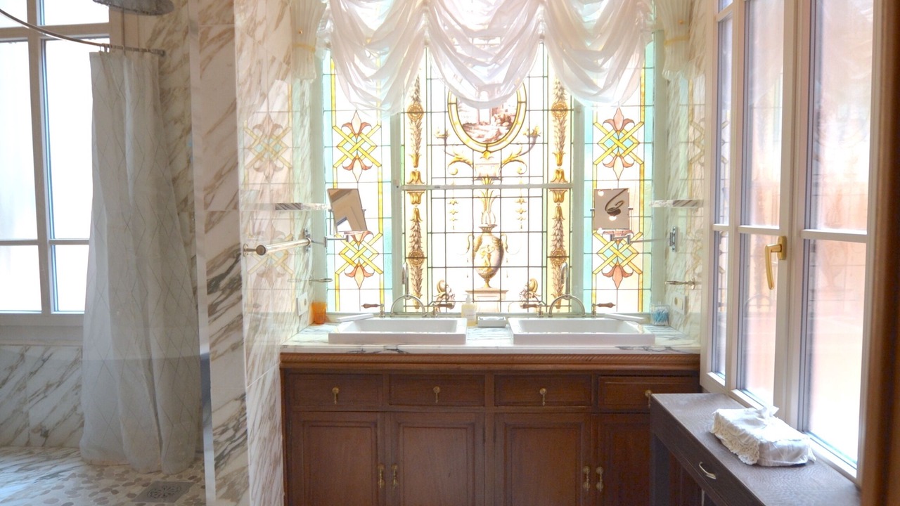 Photo of Bathroom in Quartier du Port