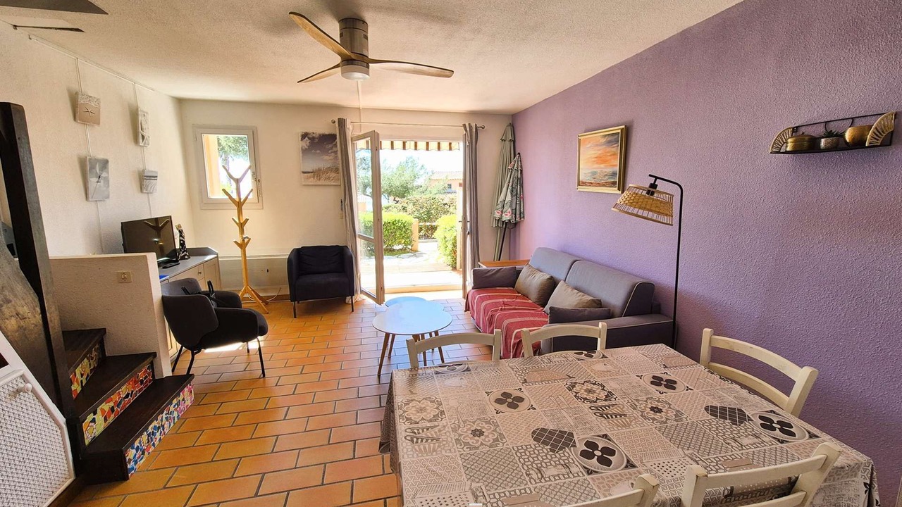 Photo of Livingroom in Saint-Mandrier-sur-Mer