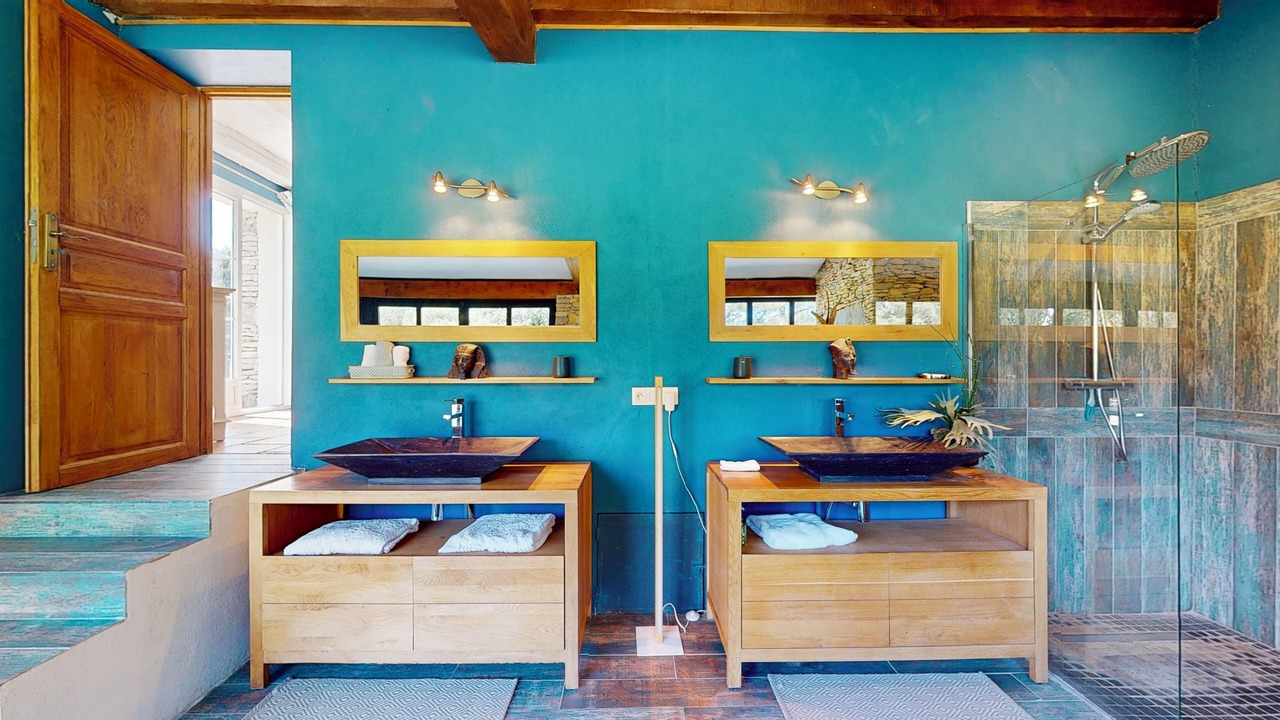 Photo of Bathroom in Quartier des Espesses