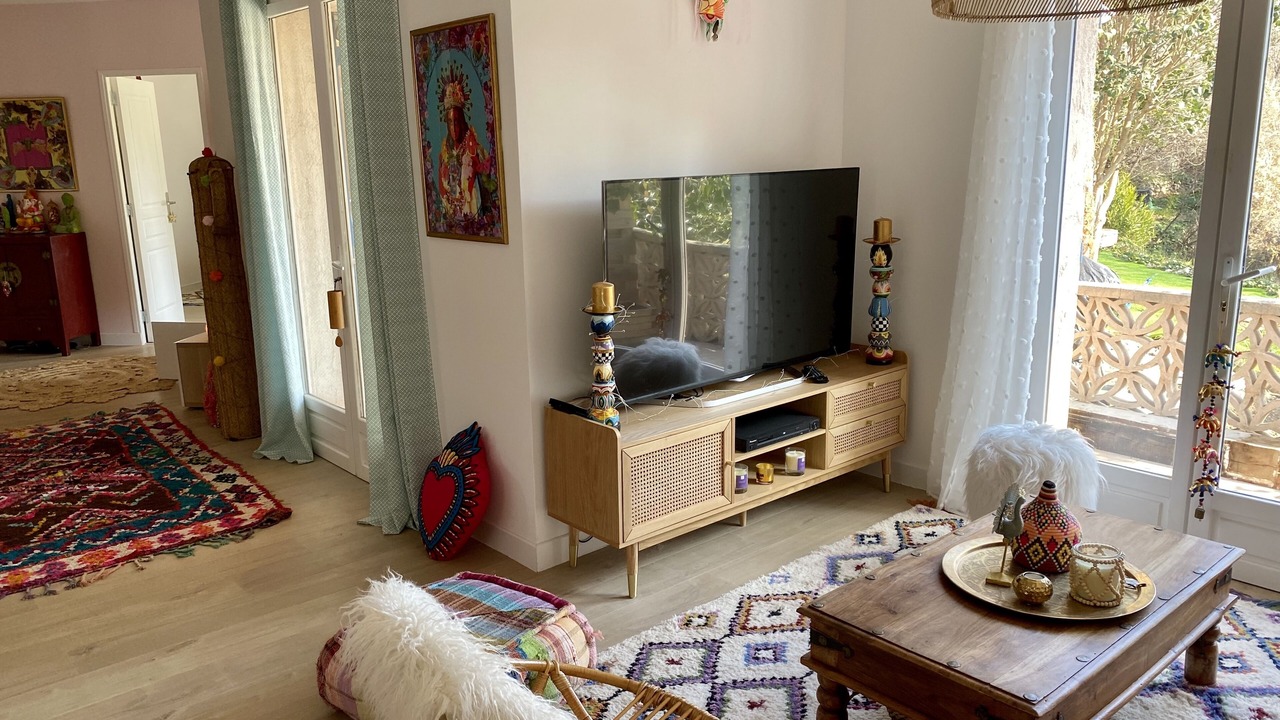 Photo of Livingroom in Aspremont