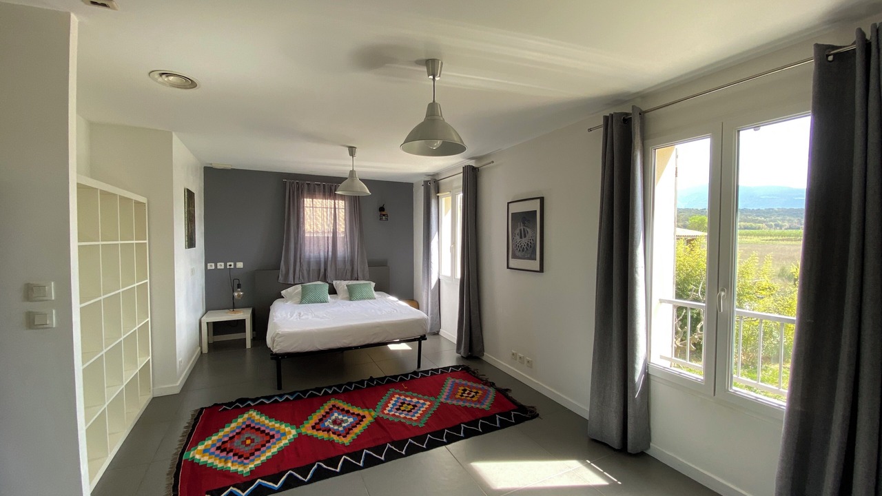 Photo of Bedroom in Entrechaux