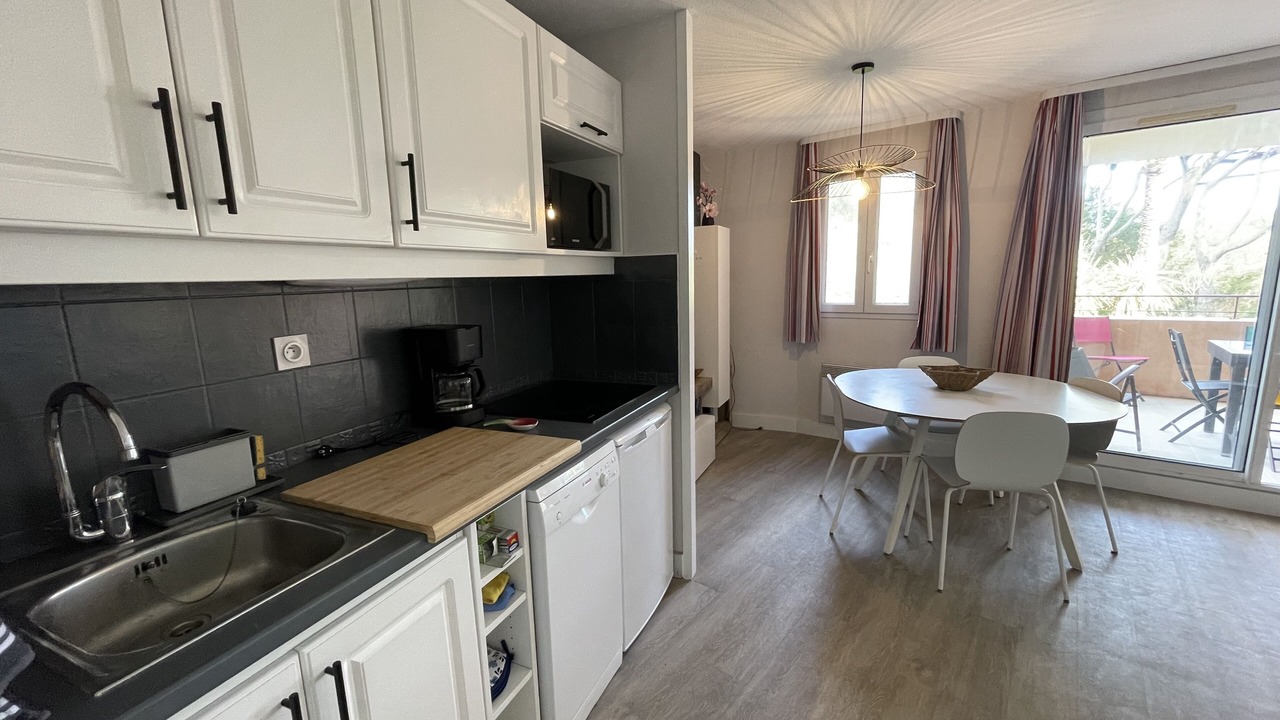 Photo of Kitchen in Giens