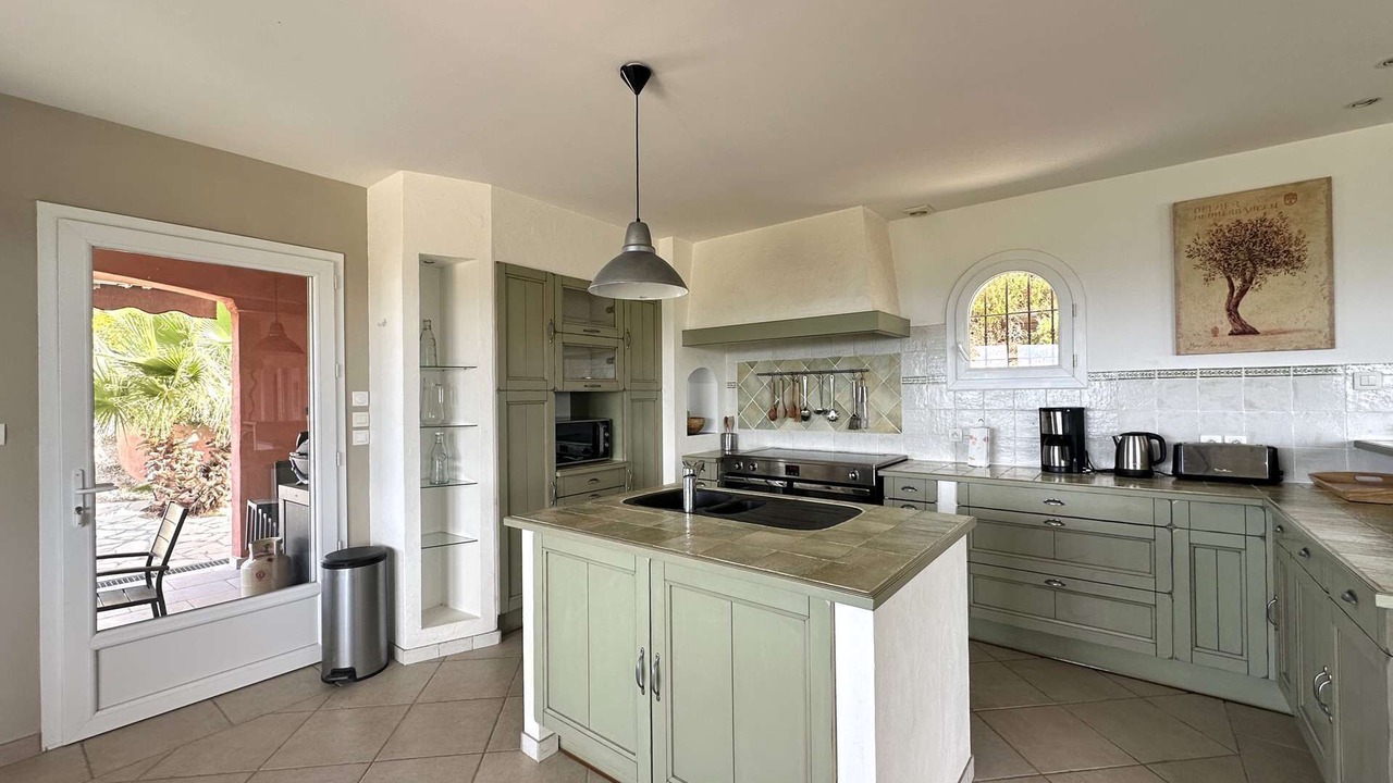 Photo of Kitchen in La Londe-les-Maures