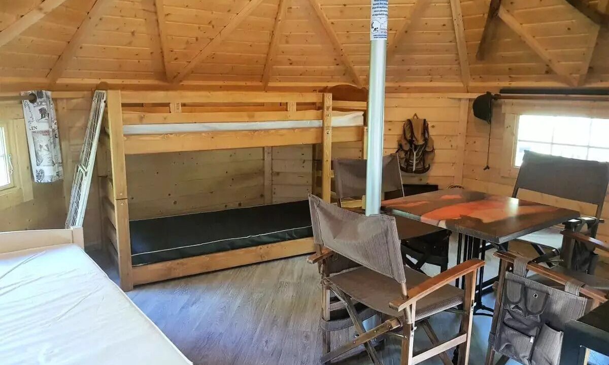 Photo of Bedroom in Saint-Martin-de-Queyrieres