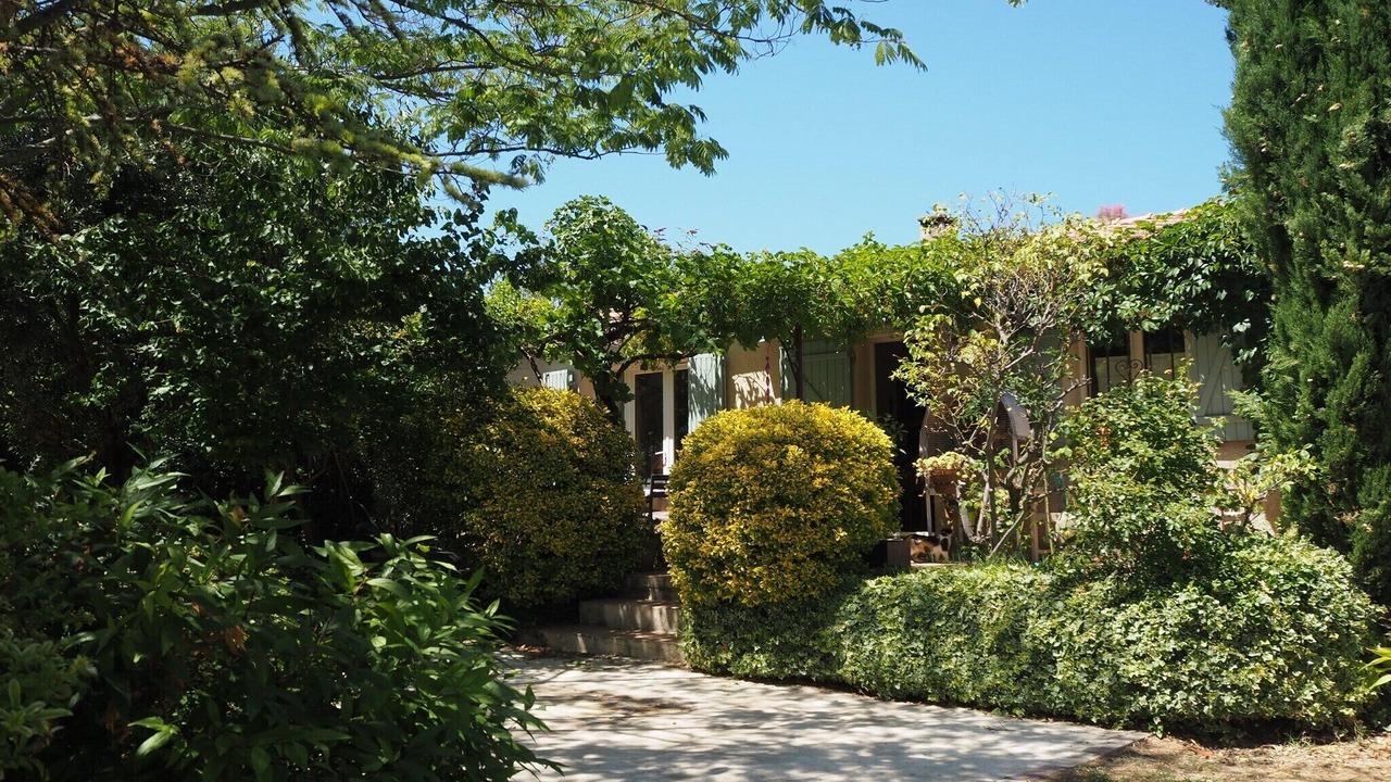 Photo of Outdoor in Vernegues