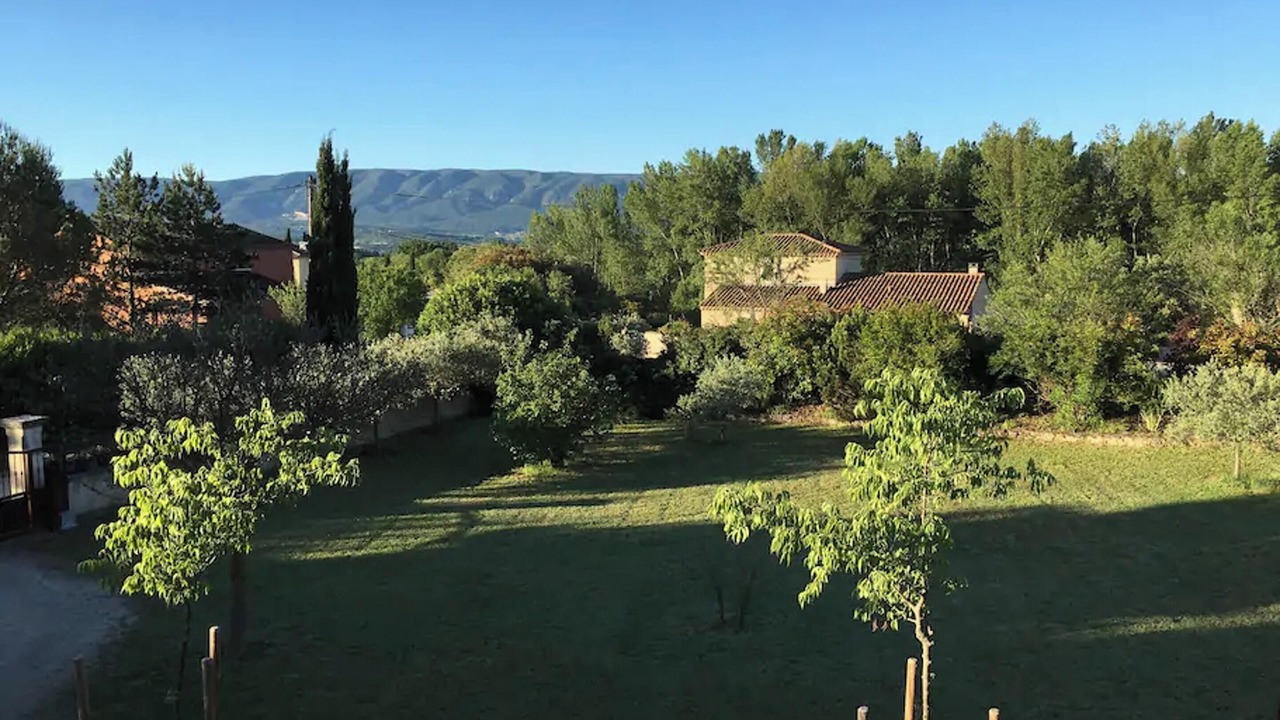 Photo of Outdoor in Cabrieres-d'Avignon