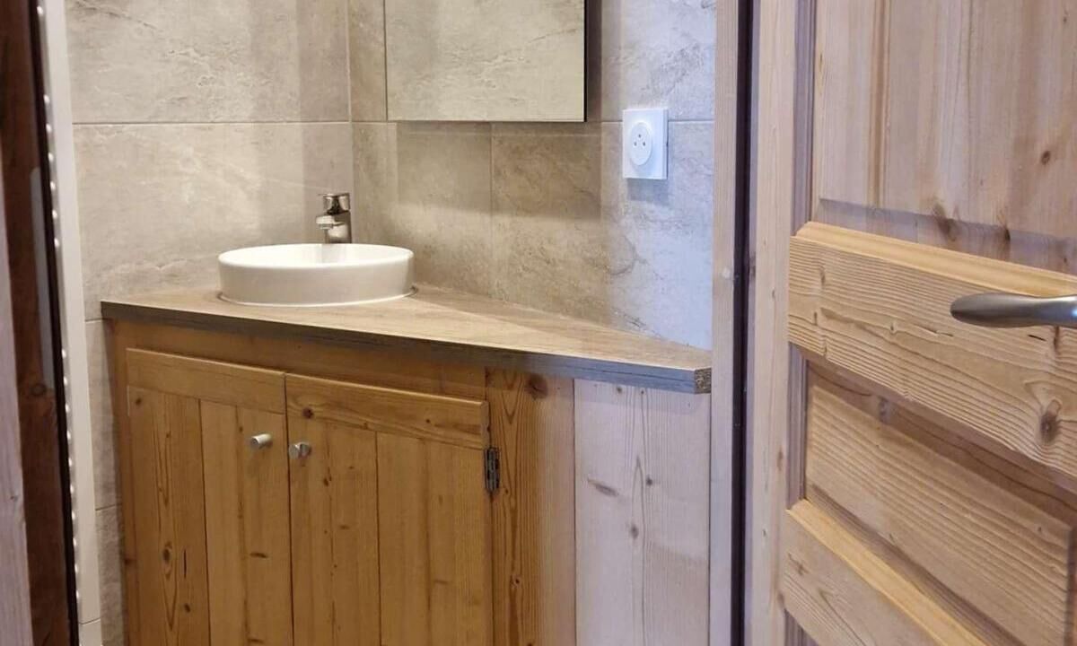 Photo of Bathroom in Cognet