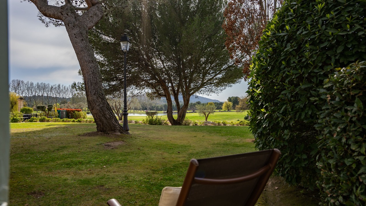 Photo of Outdoor in Pont Royal