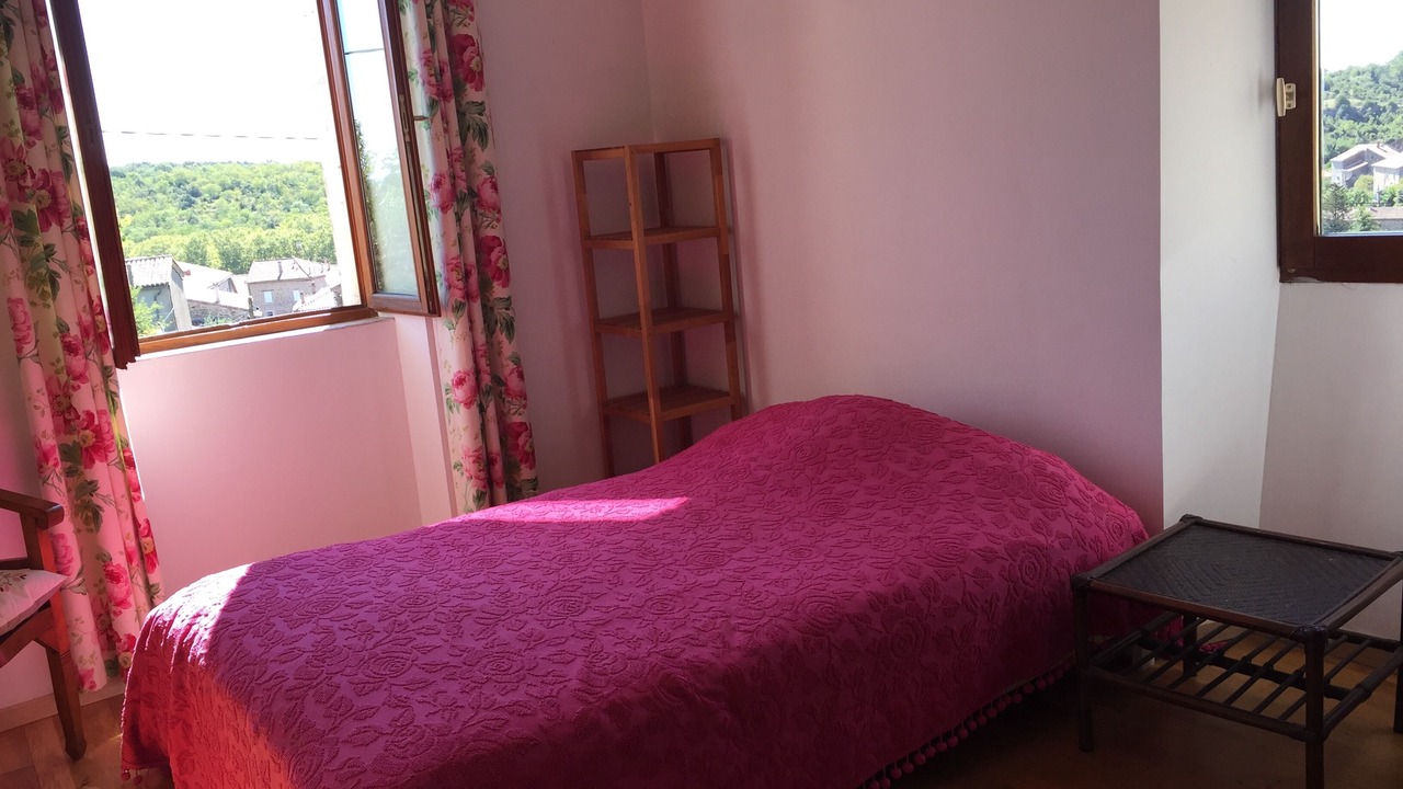 Photo of Bedroom in Saint-Paul-le-Jeune