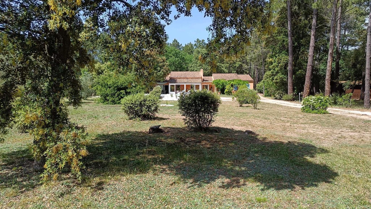 Photo of Outdoor in Uchaux
