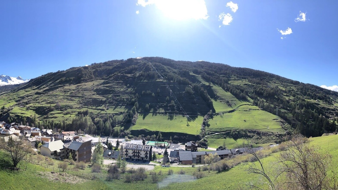 Photo of Others in Vars