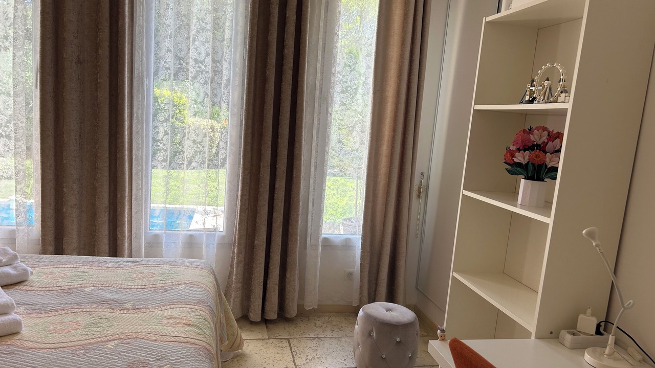 Photo of Bedroom in Pont Royal