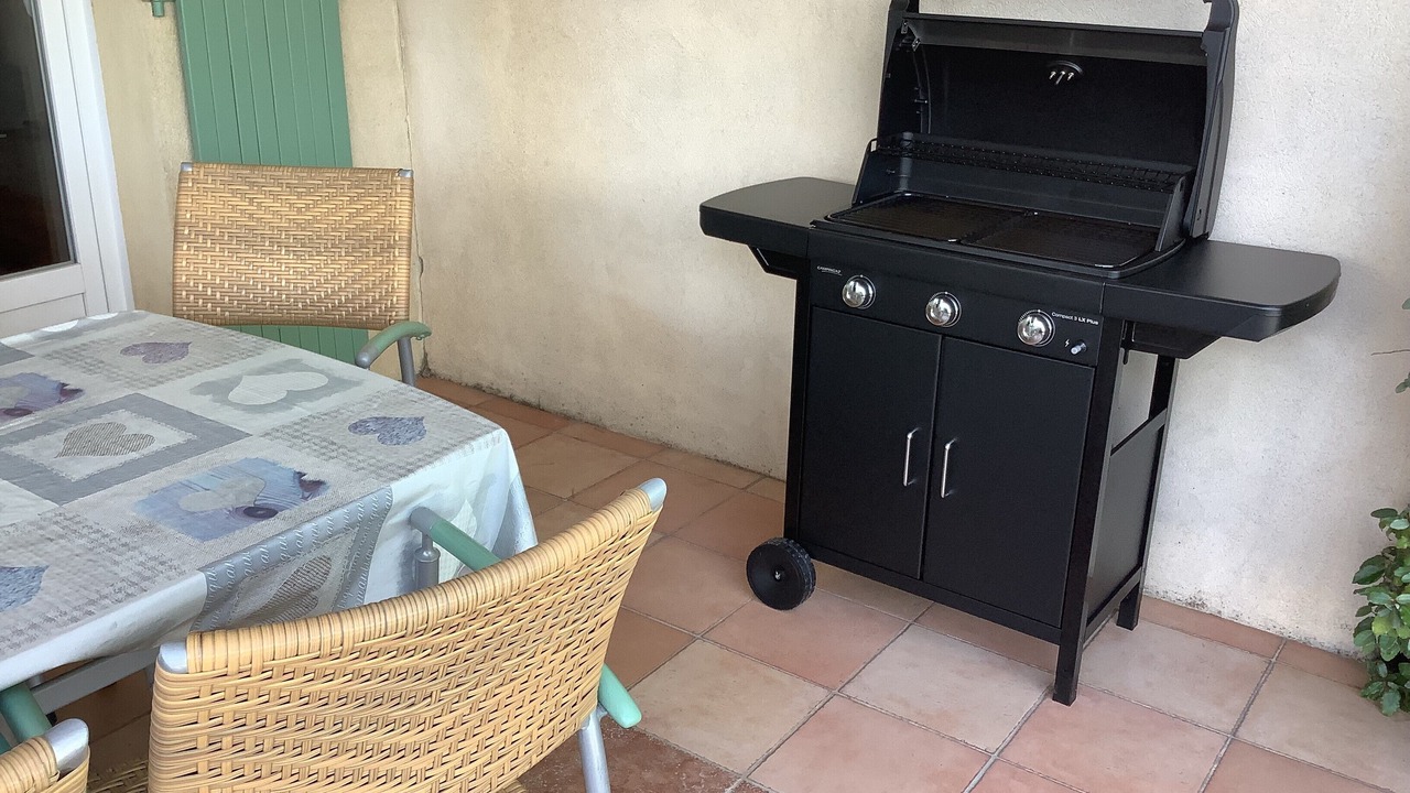 Photo of Outdoor in Pont Royal
