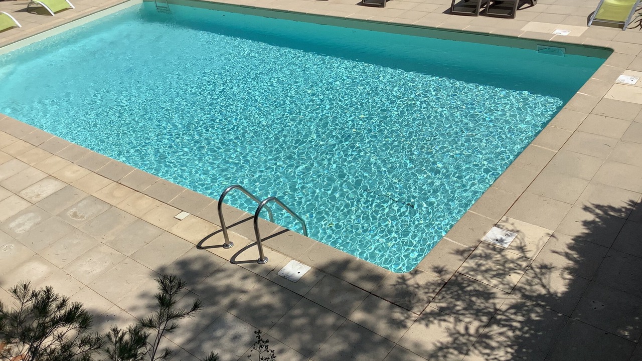 Photo of Outdoor in Pont Royal