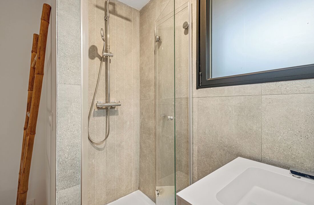 Photo of Bathroom in Cassis
