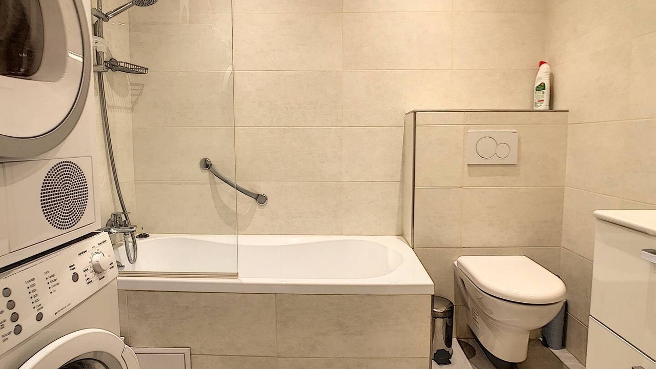 Photo of Bathroom in Sainte-Maxime City Centre