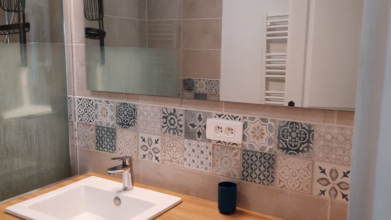 Photo of Bathroom in Lambesc