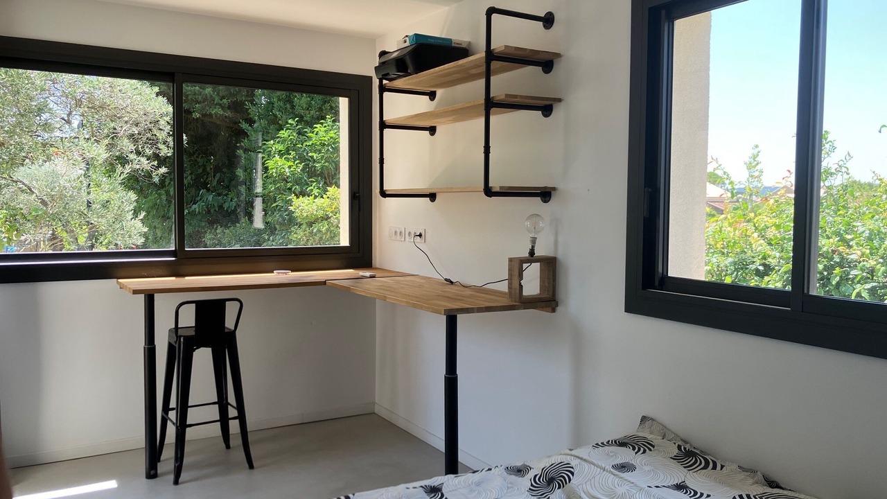 Photo of Bedroom in Sainte-Cecile-les-Vignes