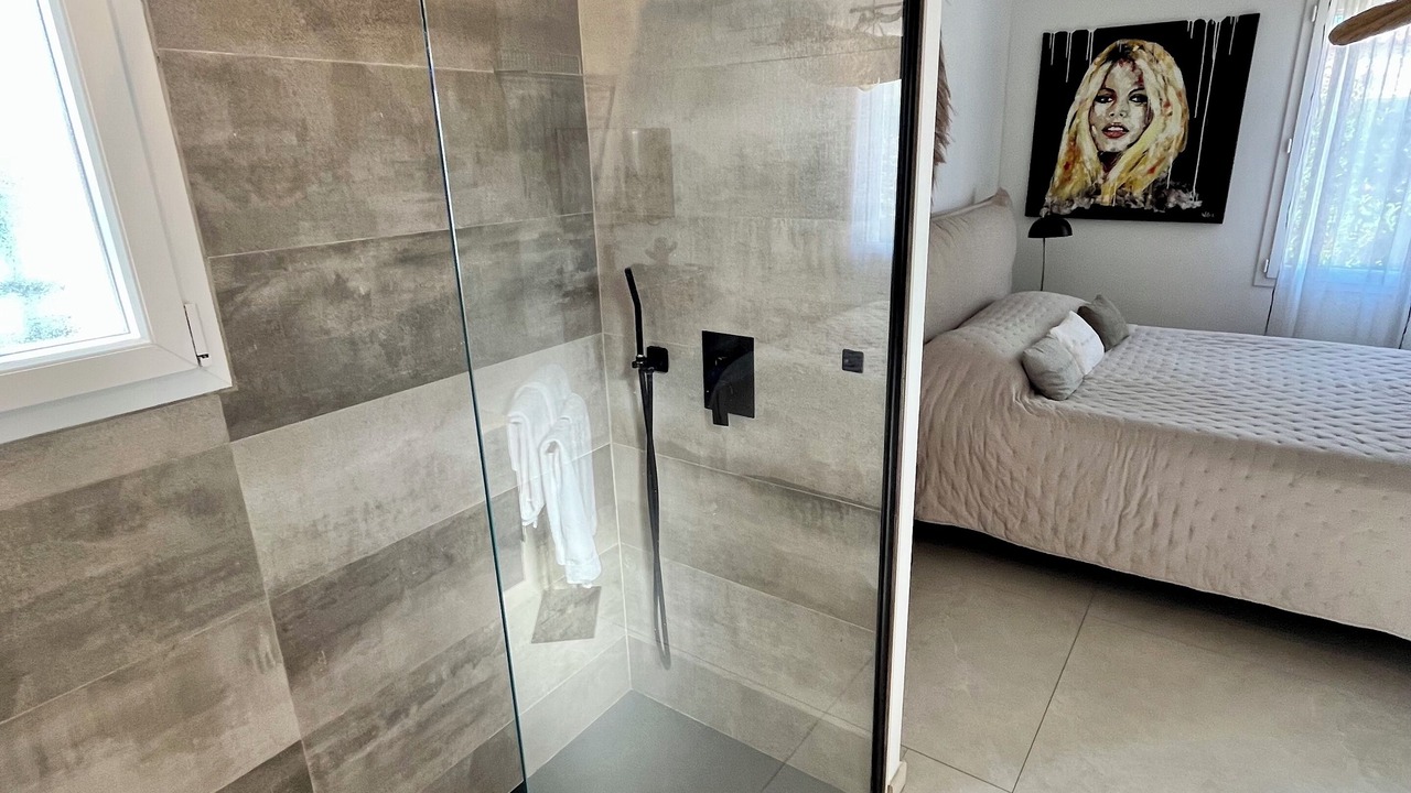 Photo of Bathroom in Cogolin