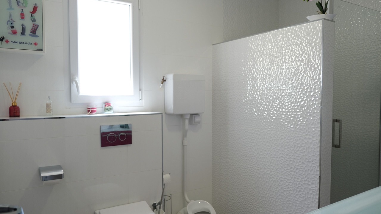 Photo of Bathroom in Aureille