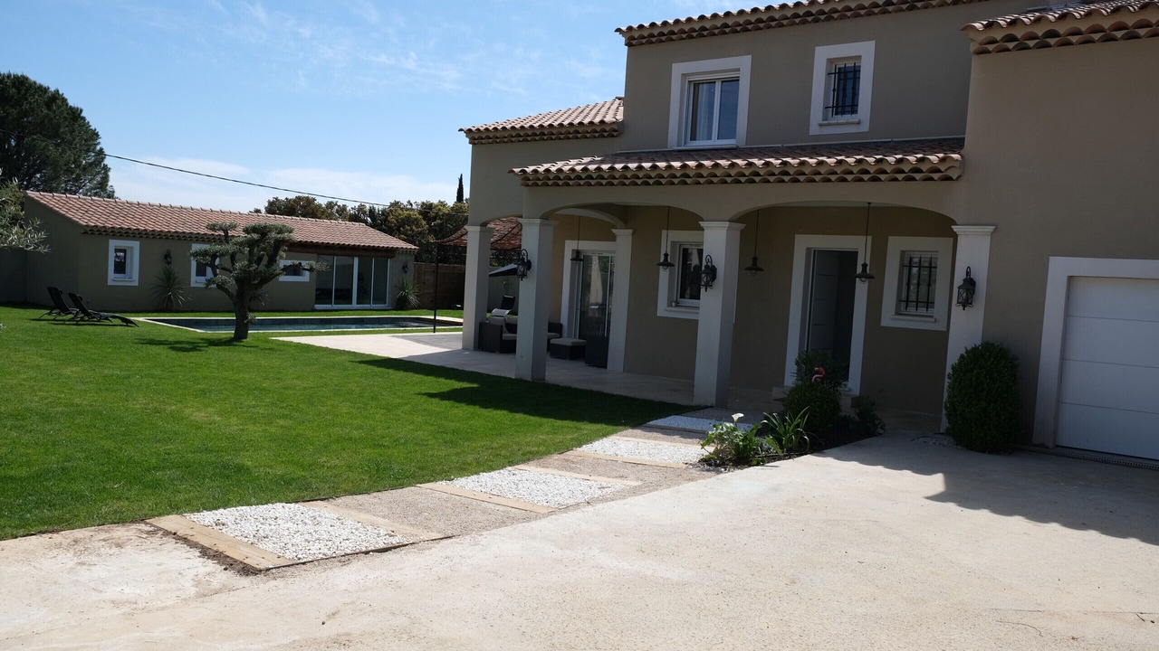Photo of Outdoor in Aureille
