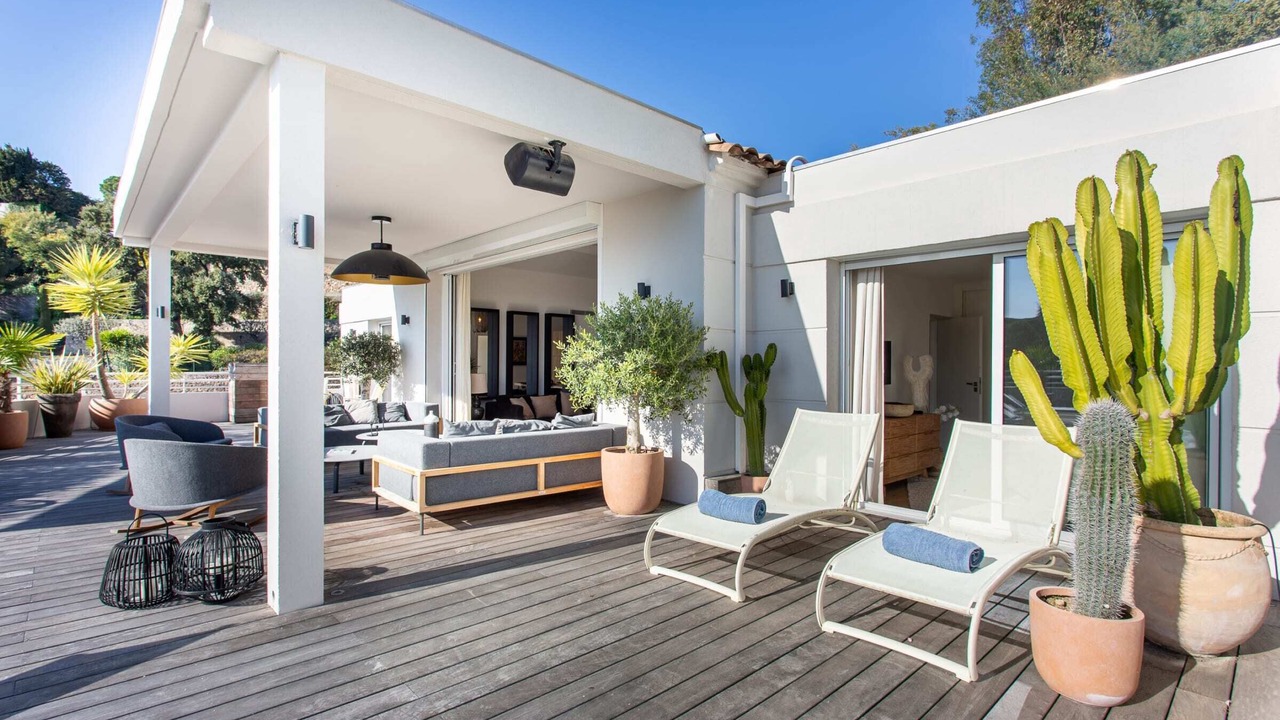 Photo of Patio Balcony in La Croix des Gardes