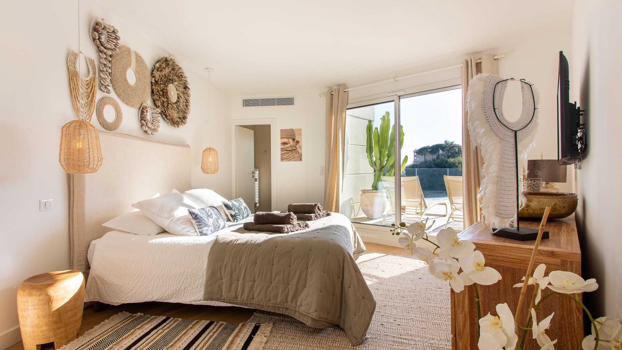 Photo of Bedroom in La Croix des Gardes