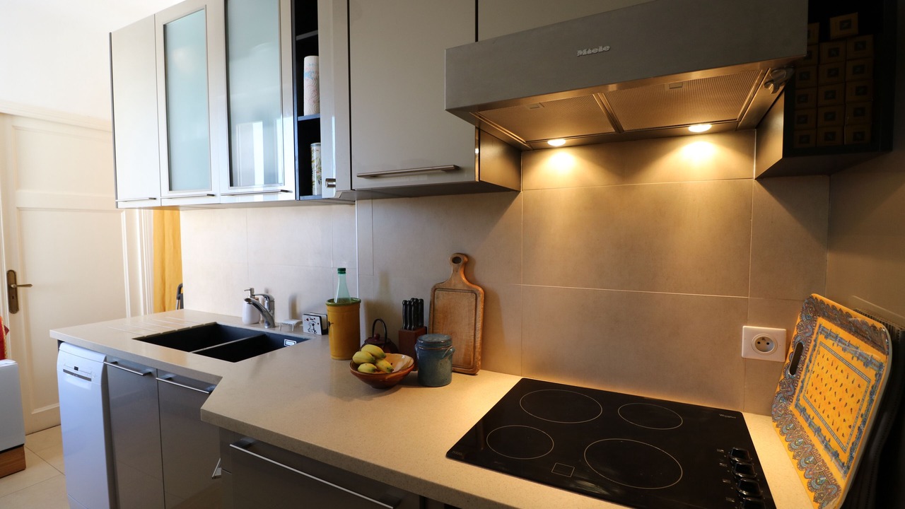 Photo of Kitchen in Carre d'Or