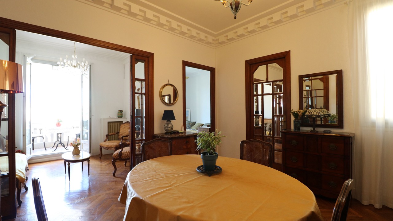 Photo of Others in Carre d'Or