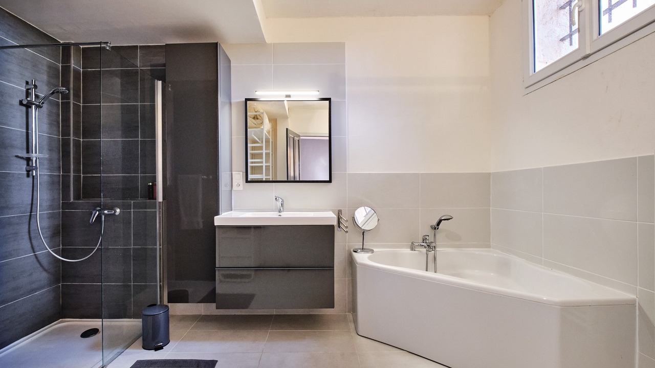 Photo of Bathroom in Carqueiranne