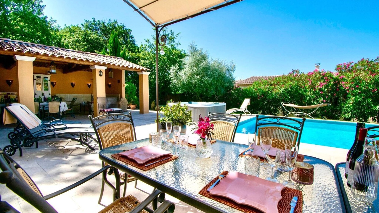 Photo of Patio Balcony in Saint-Saturnin-les-Apt